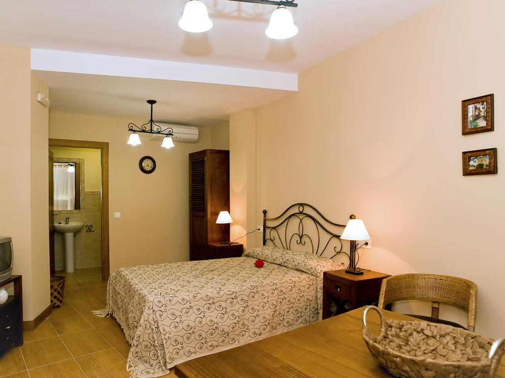 Apartamentos Rurales La Vera Jarandilla de la Vera Δωμάτιο φωτογραφία